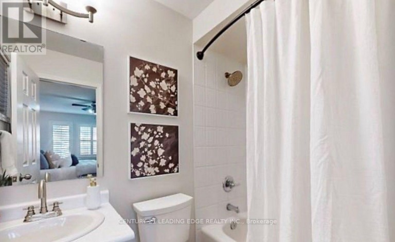 123 KIRKLAND PLACE, Whitby (Williamsburg), Ontario, L1P1W8
