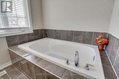 42 PROSSER CRESCENT Georgina (Sutton & Jackson's Point) Ontario photo 20