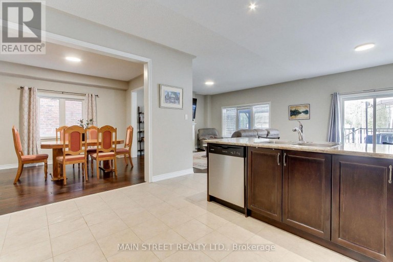 42 PROSSER CRESCENT, Georgina (Sutton & Jackson's Point), Ontario, L0E1R0