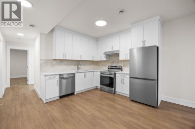 1512 20A Street NW Calgary Alberta photo 37