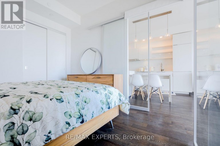 1806 - 16 BONNYCASTLE STREET, Toronto (Waterfront Communities), Ontario, M5A0C9