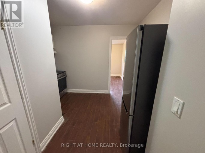 UPPER A - 507 OAKWOOD AVENUE, Toronto (Oakwood Village), Ontario, M6E2W9