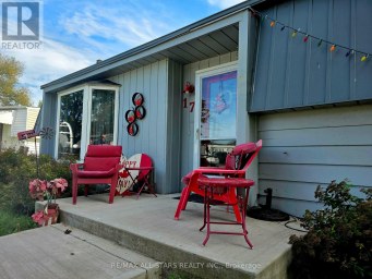 17 PINERIDGE COURT Clarington (Newcastle) Ontario photo 3