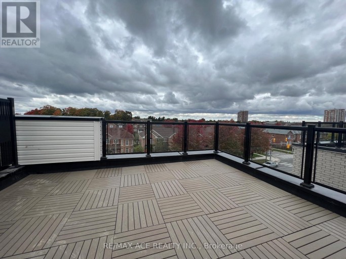 23 - 245 MCLEVIN AVENUE, Toronto (Malvern), Ontario, M1B0E8