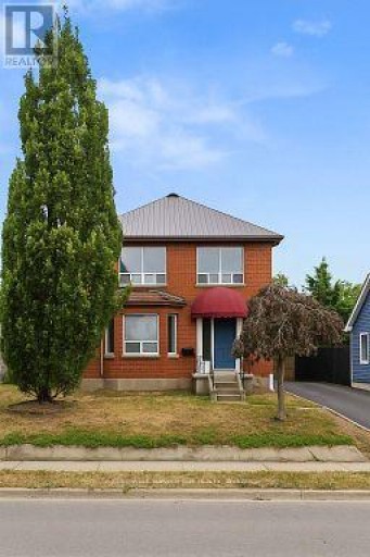 MAIN - 220 BLOOR STREET W, Oshawa (Lakeview), Ontario, L1J1P8