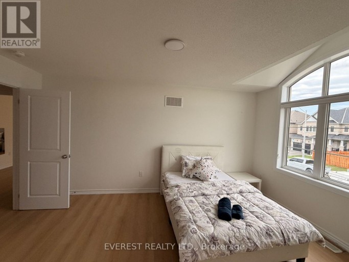 1105 COLE STREET, Innisfil, Ontario, L9S0N1