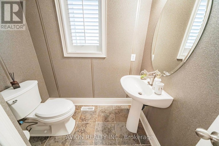 46 ROGERS TRAIL, Bradford West Gwillimbury (Bradford), Ontario, L3Z0G5