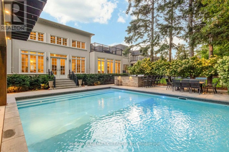111 WOODHAVEN PARK DRIVE, Oakville (SW Southwest), Ontario, L6L4K4