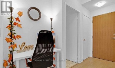 3714 - 30 SHORE BREEZE DRIVE Toronto (Mimico) Ontario photo 4