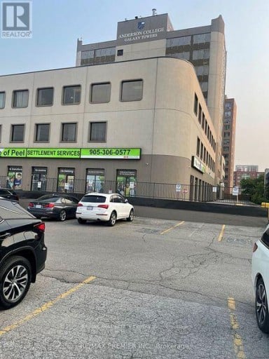 105 - 165 DUNDAS STREET W, Mississauga (Cooksville), Ontario, L5B2L6