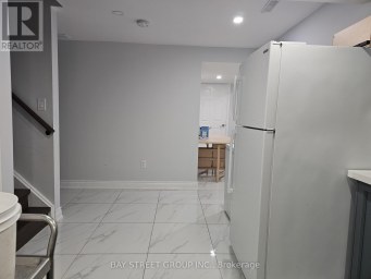 BASEMENT #1 - 3177 COLONIAL DRIVE Mississauga (Erin Mills) Ontario photo 5