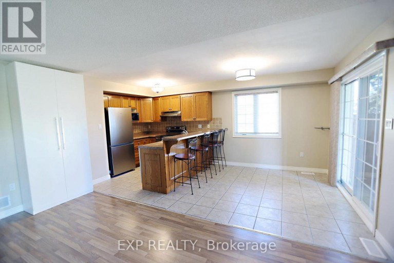9 - 2 HARBOUR DRIVE, Hamilton (Lakeshore), Ontario, L8E6B1