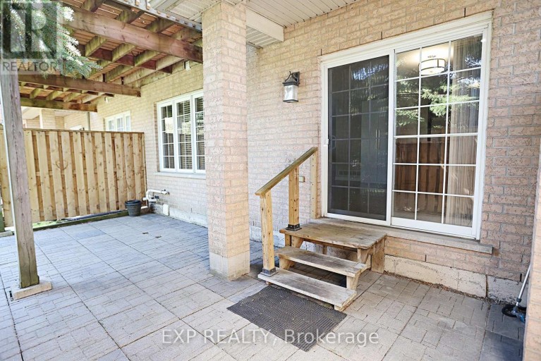 9 - 2 HARBOUR DRIVE, Hamilton (Lakeshore), Ontario, L8E6B1