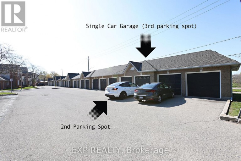 9 - 2 HARBOUR DRIVE, Hamilton (Lakeshore), Ontario, L8E6B1