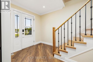 41 HODGINS AVENUE Georgina (Keswick South) Ontario photo 11