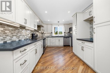 41 HODGINS AVENUE Georgina (Keswick South) Ontario photo 12