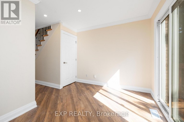 41 HODGINS AVENUE, Georgina (Keswick South), Ontario, L4P3N1