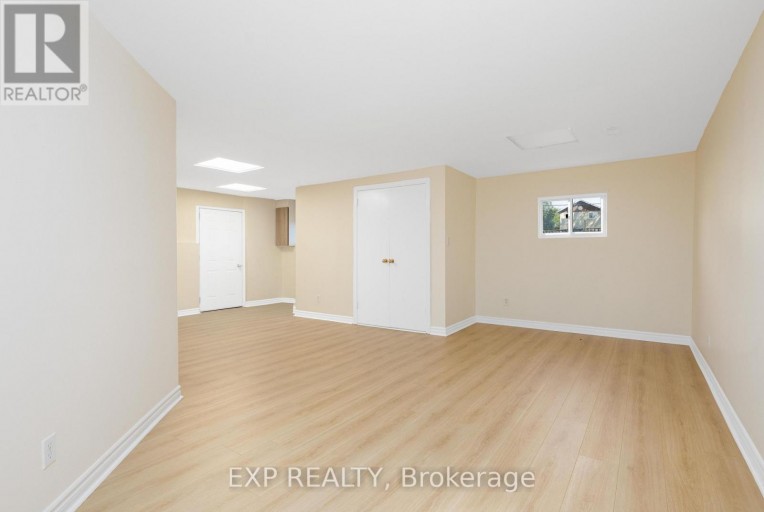 41 HODGINS AVENUE, Georgina (Keswick South), Ontario, L4P3N1