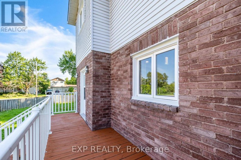 41 HODGINS AVENUE, Georgina (Keswick South), Ontario, L4P3N1
