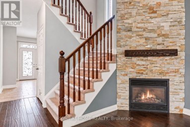 35 AUBURN COURT Barrie (Ardagh) Ontario photo 23