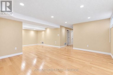 35 AUBURN COURT Barrie (Ardagh) Ontario photo 39