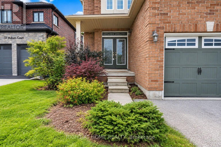 35 AUBURN COURT, Barrie (Ardagh), Ontario, L4N6G9