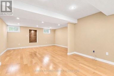 35 AUBURN COURT Barrie (Ardagh) Ontario photo 40