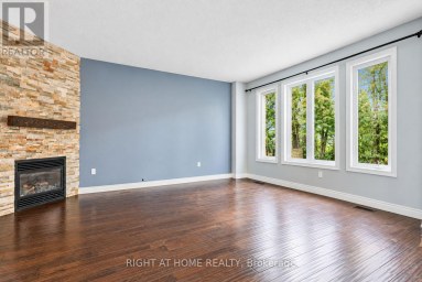 35 AUBURN COURT Barrie (Ardagh) Ontario photo 6