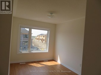 36 VALLEYBROOK ROAD Barrie (Innis-Shore) Ontario photo 3