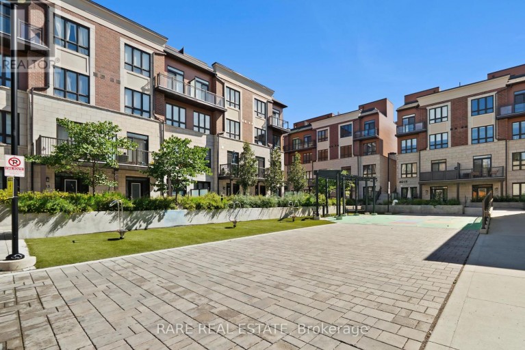 15 - 4045 HICKORY DRIVE, Mississauga (Rathwood), Ontario, L4W0G6