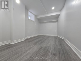 BSMT - 984 OSSINGTON AVENUE Toronto (Dovercourt-Wallace Emerson-Junction) Ontario photo 3
