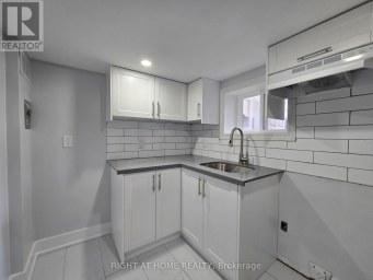 BSMT - 984 OSSINGTON AVENUE Toronto (Dovercourt-Wallace Emerson-Junction) Ontario photo 4