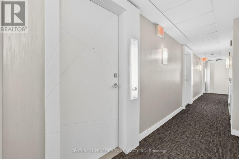 4409 - 14 YORK STREET, Toronto (Waterfront Communities), Ontario, M5J0B1