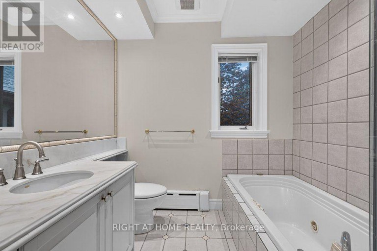 58 OLD FOREST HILL ROAD, Toronto (Forest Hill South), Ontario, M5P2R2