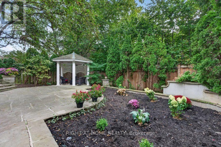 58 OLD FOREST HILL ROAD, Toronto (Forest Hill South), Ontario, M5P2R2