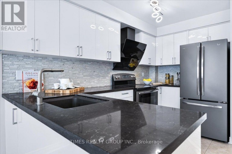 224 WESTWAY CRESCENT, Vaughan (Concord), Ontario, L4K5S9