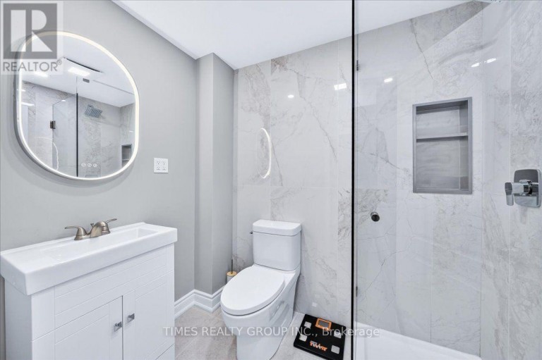 224 WESTWAY CRESCENT, Vaughan (Concord), Ontario, L4K5S9