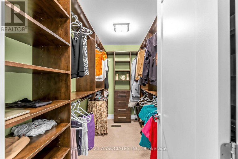 29 BLACK DIAMOND CRESCENT, Brampton (Credit Valley), Ontario, L6X1A2