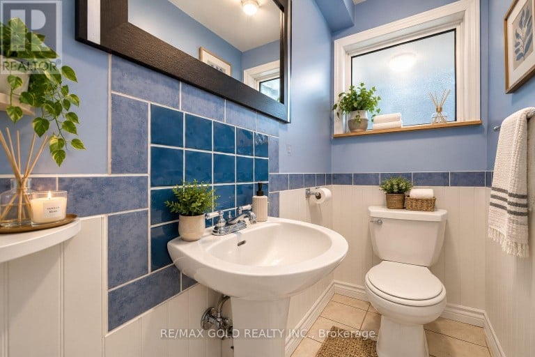 784 DOUGLAS STREET, Oshawa (Lakeview), Ontario, L1H5C9