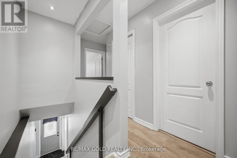 784 DOUGLAS STREET, Oshawa (Lakeview), Ontario, L1H5C9