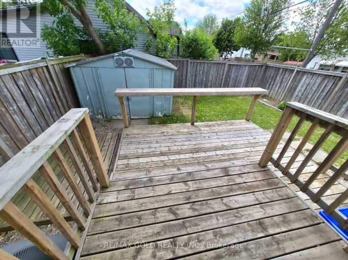 784 DOUGLAS STREET, Oshawa (Lakeview), Ontario, L1H5C9