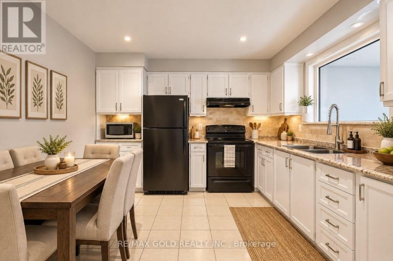 784 DOUGLAS STREET, Oshawa (Lakeview), Ontario, L1H5C9