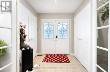 19 FLORENCE DRIVE Brampton (Fletcher's Meadow) Ontario photo 5