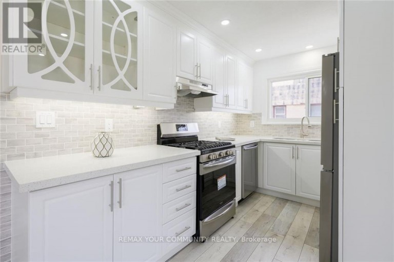 UPPER - 52 ELLIOTT AVENUE, Hamilton (Huntington), Ontario, L8T2H8