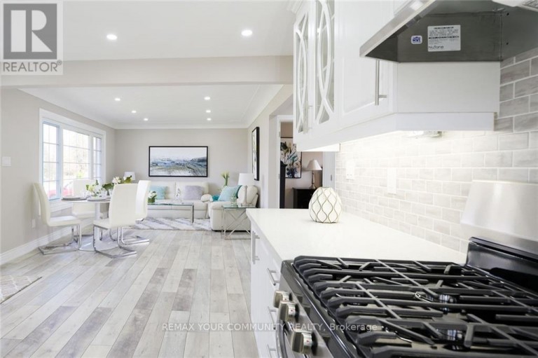 UPPER - 52 ELLIOTT AVENUE, Hamilton (Huntington), Ontario, L8T2H8