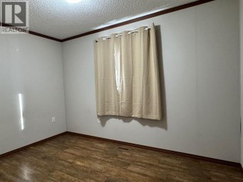 4515 51 Street Rycroft Alberta photo 14