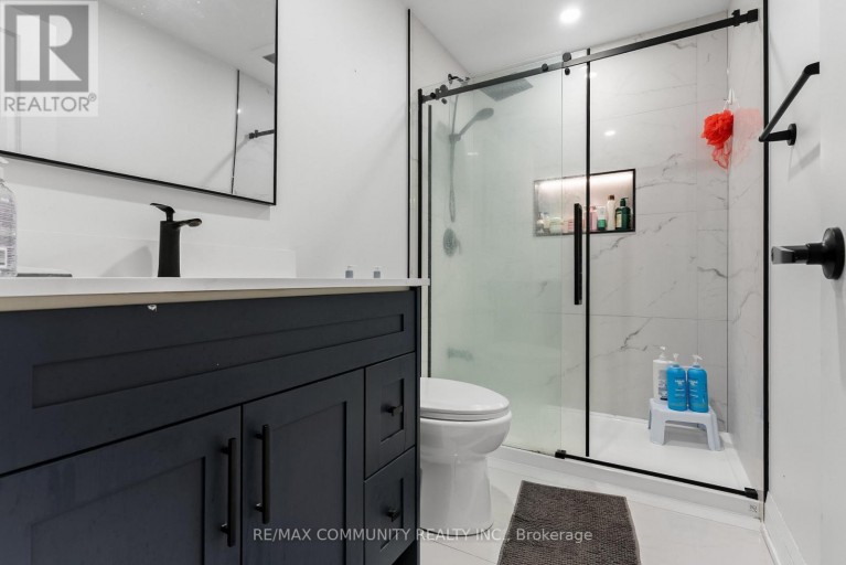 2511 FLORENTINE PLACE, Pickering, Ontario, L1X0H3