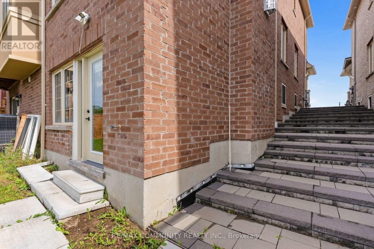2511 FLORENTINE PLACE, Pickering, Ontario, L1X0H3
