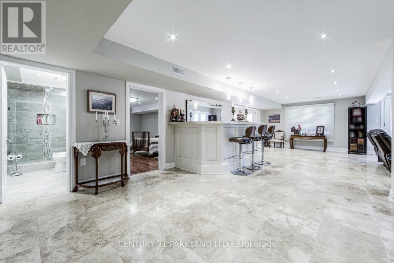 80 GLENAYR ROAD, Richmond Hill (Bayview Hill), Ontario, L4B2V5