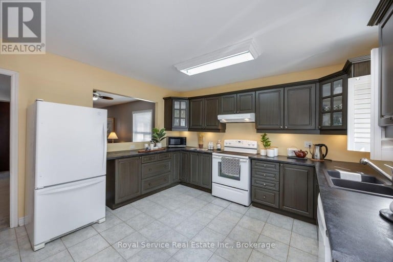 25 HUFFMAN AVENUE, Port Hope, Ontario, L1A4K1